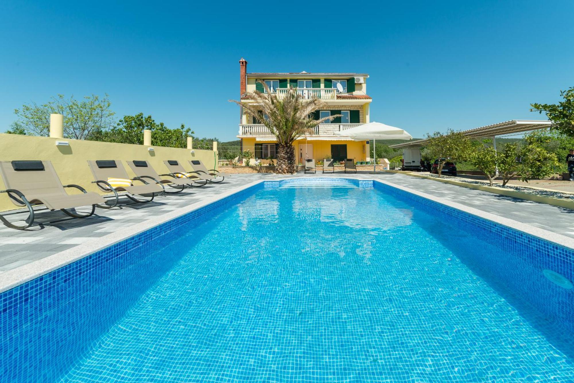 Crowonder Sun&Fun Holiday House With Large Swimming Pool, Playroom And Garden Bibinje Ngoại thất bức ảnh